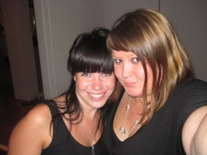 47546_421140672606_1803675_n